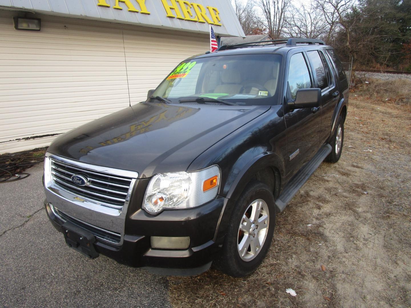 2007 Brown Ford Explorer (1FMEU73E67U) , located at 2553 Airline Blvd, Portsmouth, VA, 23701, (757) 488-8331, 36.813889, -76.357597 - **VEHICLE TERMS*** Down Payment: $499 Weekly Payment: $90 APR: 23.9% Repayment Terms: 42 Months ***CALL ELIZABETH SMITH - DIRECTOR OF MARKETING @ 757-488-8331 TO SCHEDULE YOUR APPOINTMENT TODAY AND GET PRE-APPROVED RIGHT OVER THE PHONE*** - Photo#1